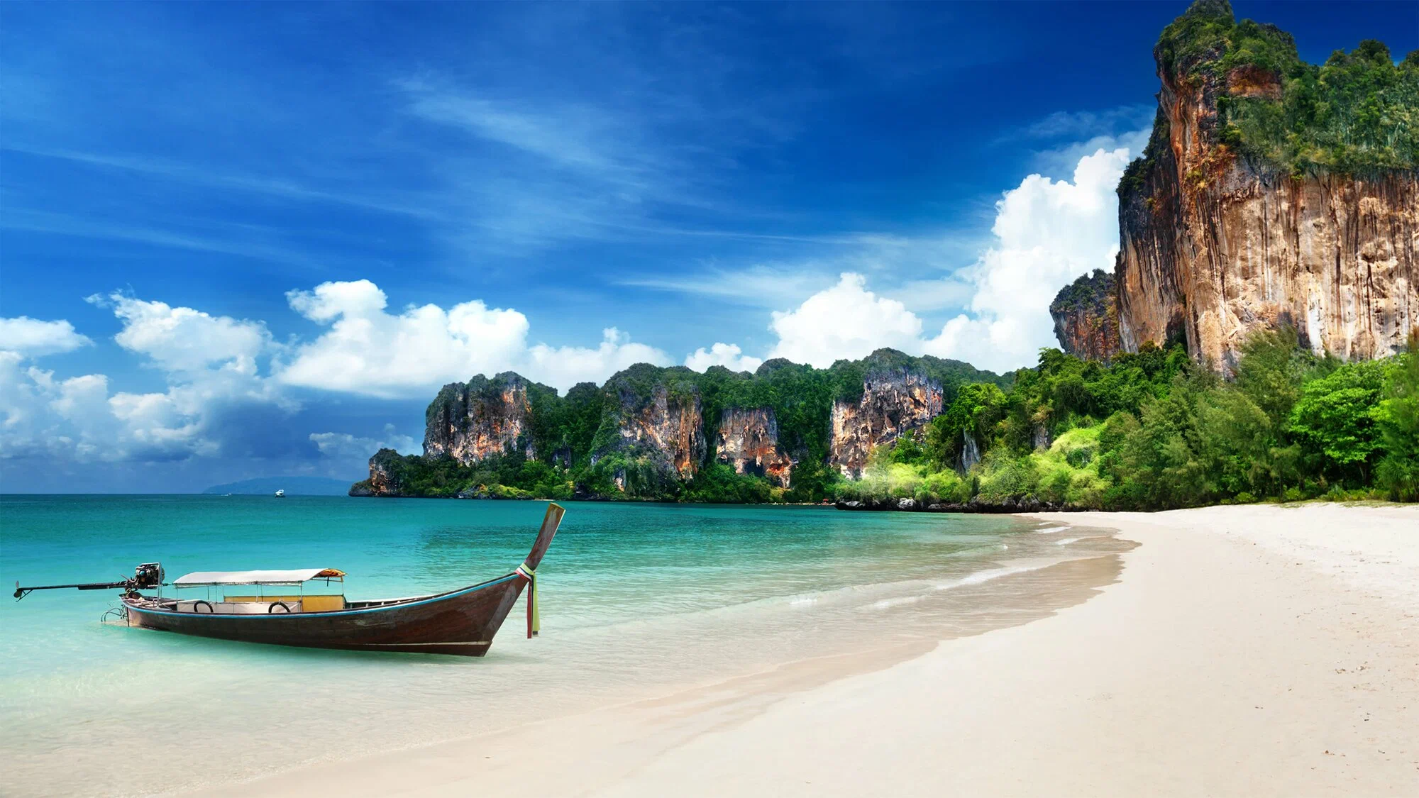 Пхукет и атмосфера отдыха в Таиланде для туров из Екатеринбурга